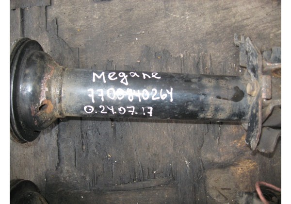 Амортизатор передній Renault Megane, 7700840264